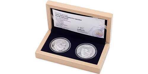 Sada dvou stříbrných medailí Bratři Čapkové